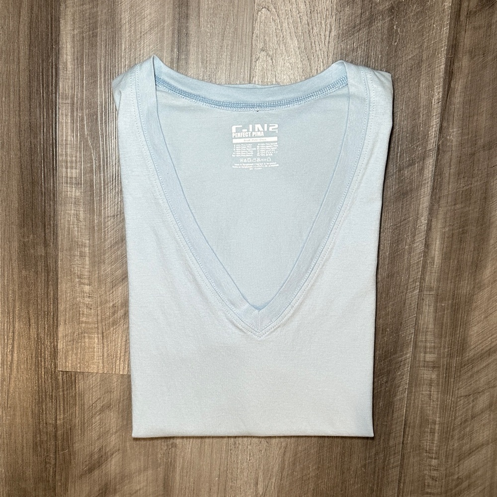 C-IN2 Perfect Pima Deep V-Neck Curved Hem Tee - Small